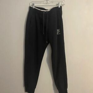 Nike Sportswear Black/White Fleece jogging pants, size M